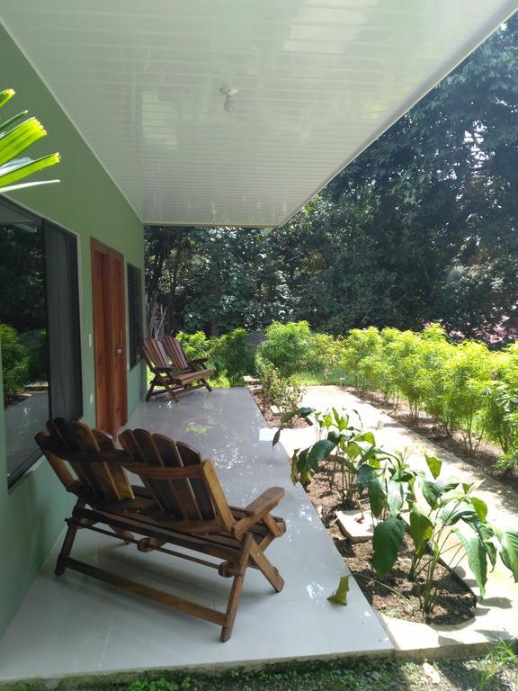 Manuel Antonio Hostel Resort Extérieur photo